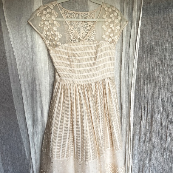 Anthropologie Moulinette Soeurs Embroidered Dress - Picture 1 of 4